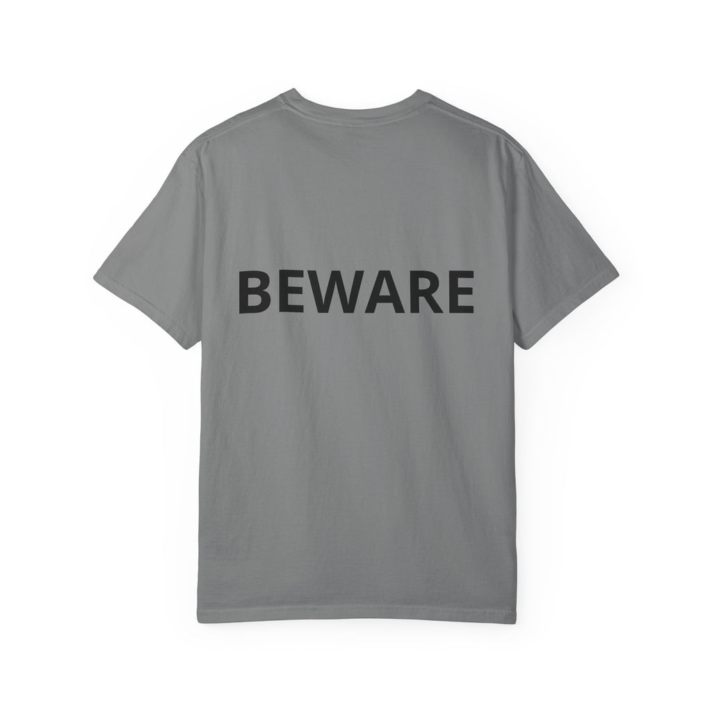 Latina Kiss Graphic T-Shirt — Bold Lip Print Tee (Back "BEWARE")