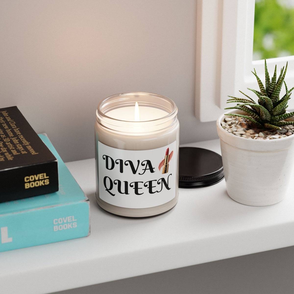 Diva Queen Scented Soy Candle — 9oz Lipstick Luxe Fragrance