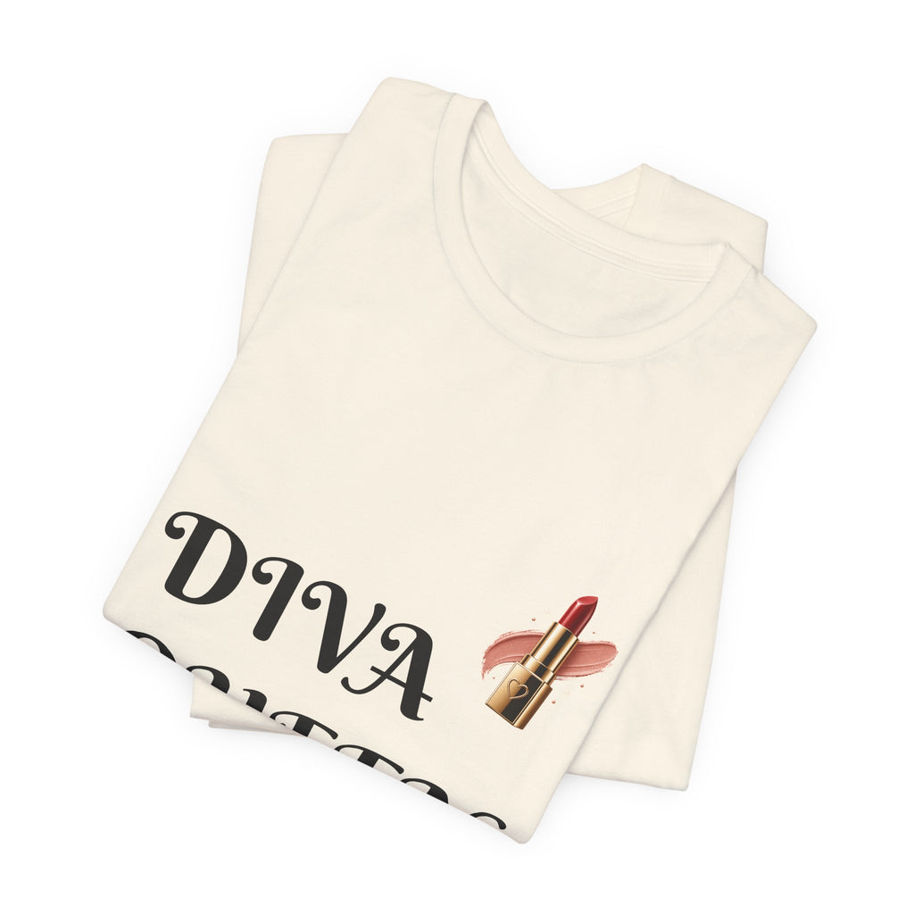 Diva Queen T-Shirt — Lipstick Graphic Tee for Glam Lovers
