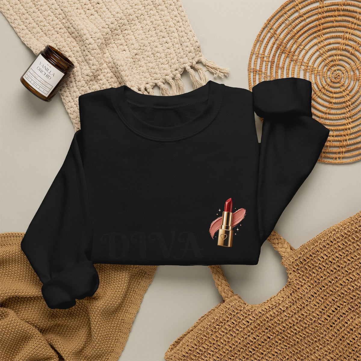 Diva Queen Sweatshirt – Lipstick Graphic Cozy Crewneck for Women